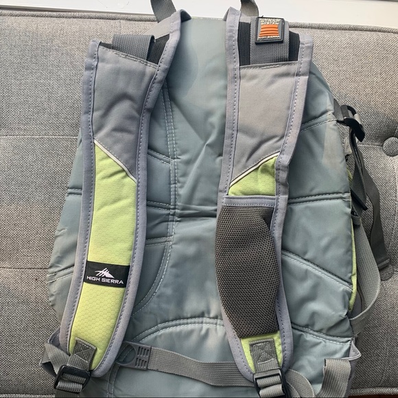 High Sierra Backpack - Picture 3 of 3